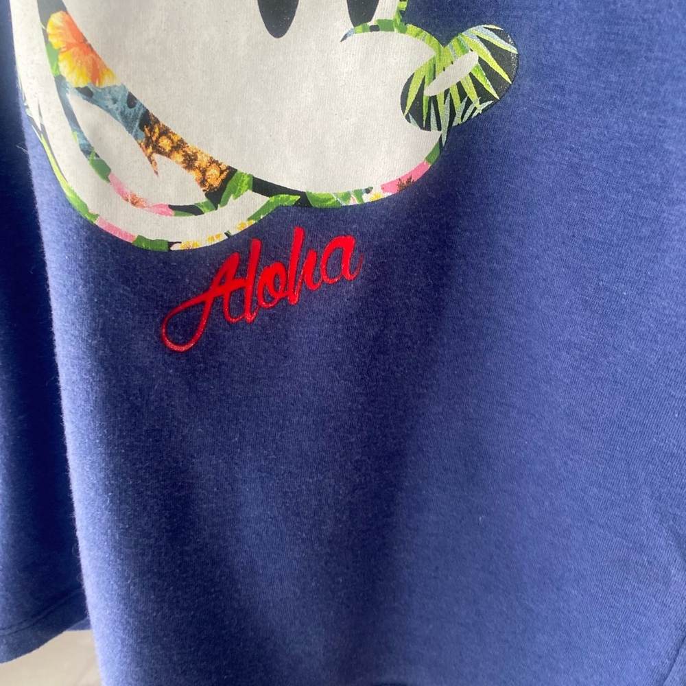 Disney Junior Mickey Aloha kids t shirt size 7